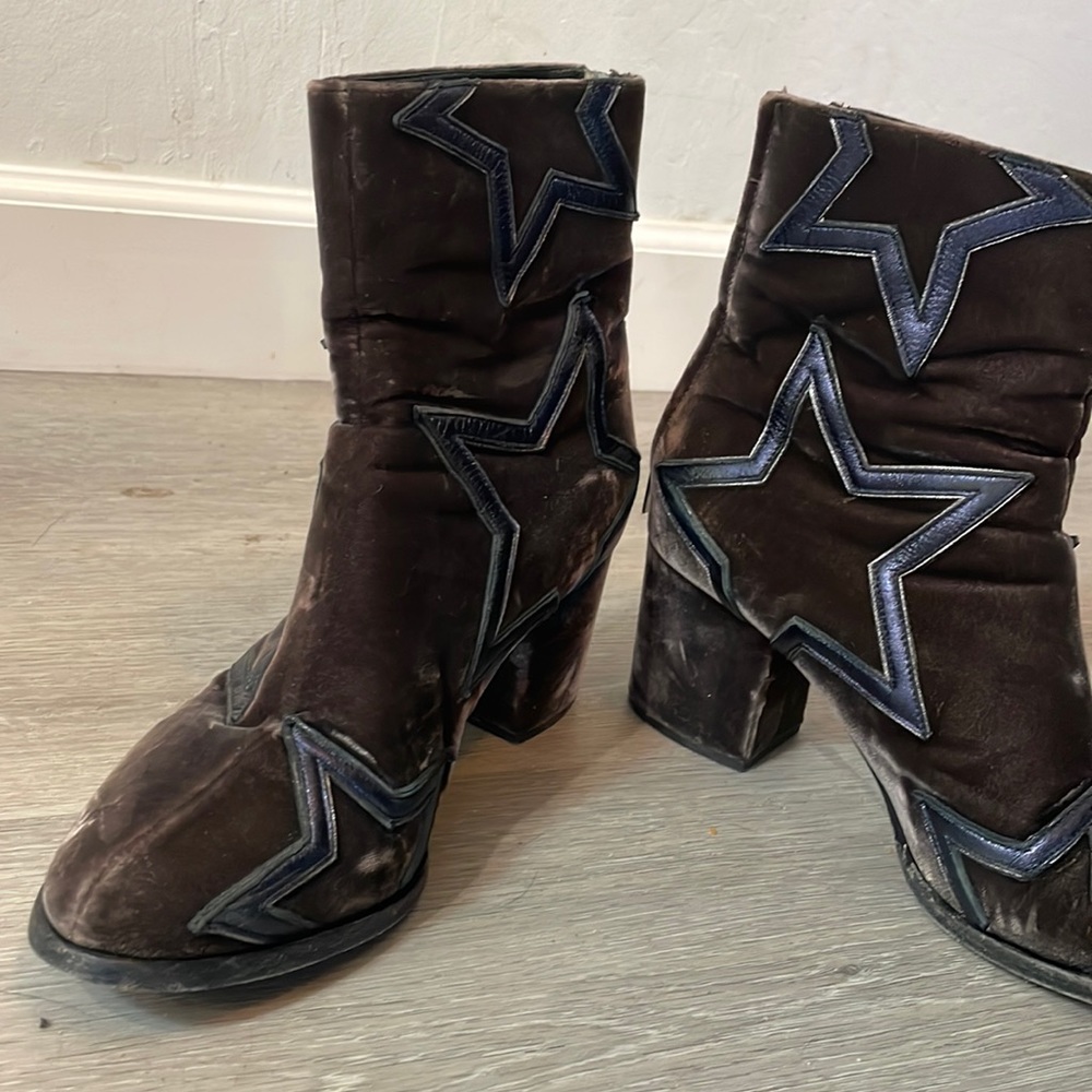 Selling JIMMY CHOO 41 11 gray ankle BOOTS 'Myers 65' velvet leather